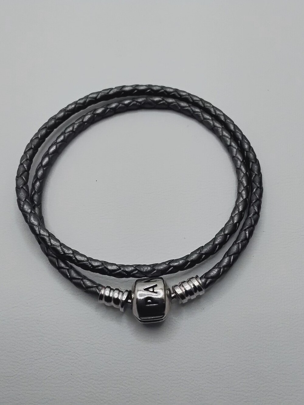 Authentic Pandora Double Wrap Gray Leather Bracelet - Excellent Used Condition